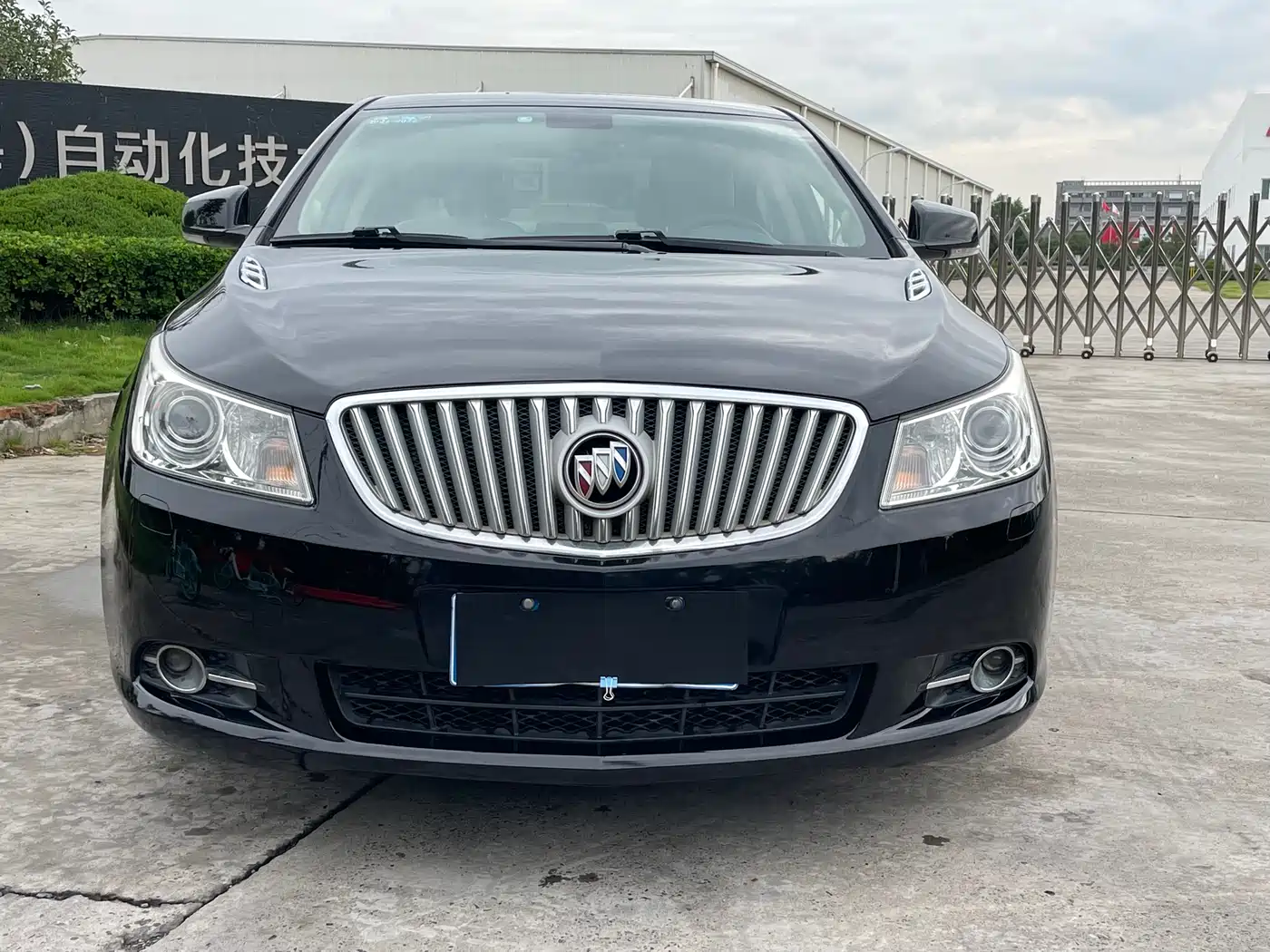 Buick LaCrosse 2011 2.4L SIDI Premium Edition фото 2