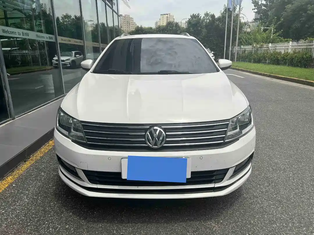 Volkswagen Lavida Tour 2018 2017 180TSI DSG Comfort Edition