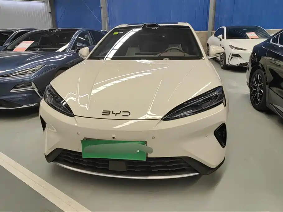 BYD Seal 07 DM-i 2026 DM-i 1.5T 230km Flagship фото 2