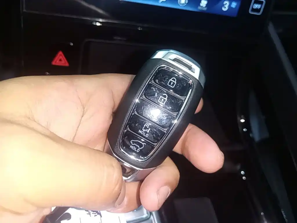 Hyundai Custo 2023 2021 270TGDi Premium LUX