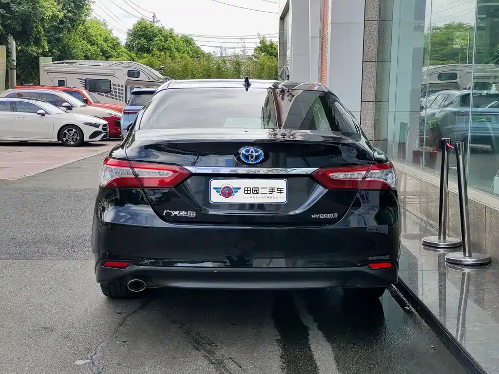 Toyota Camry 2022 2021 Hybrid 2.5HG Luxury Edition