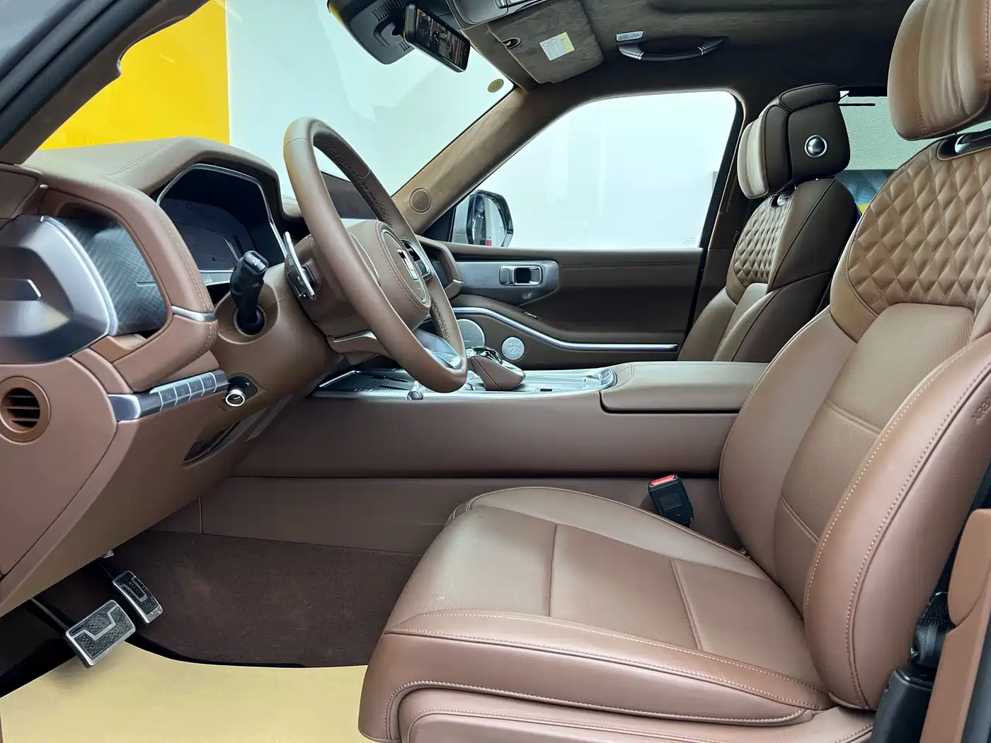 TANK TANK 700 NEW ENERGY