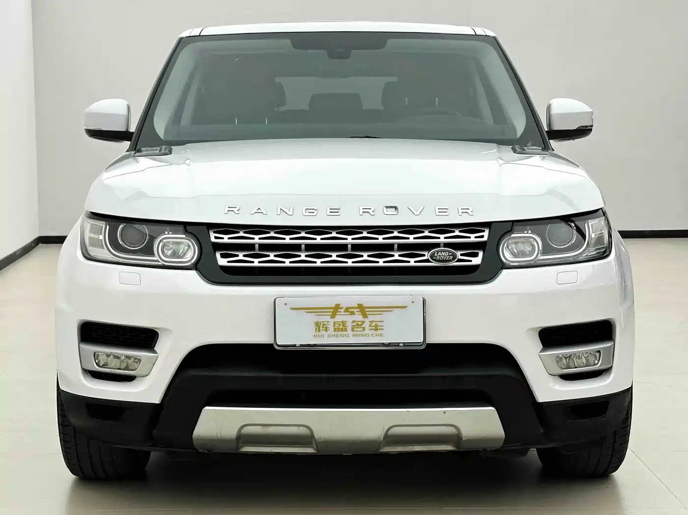 Land Rover Range Rover Sport 2015 3.0 SC V6 HSE фото 2