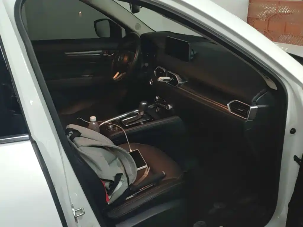 Фото 25 - Mazda CX-5