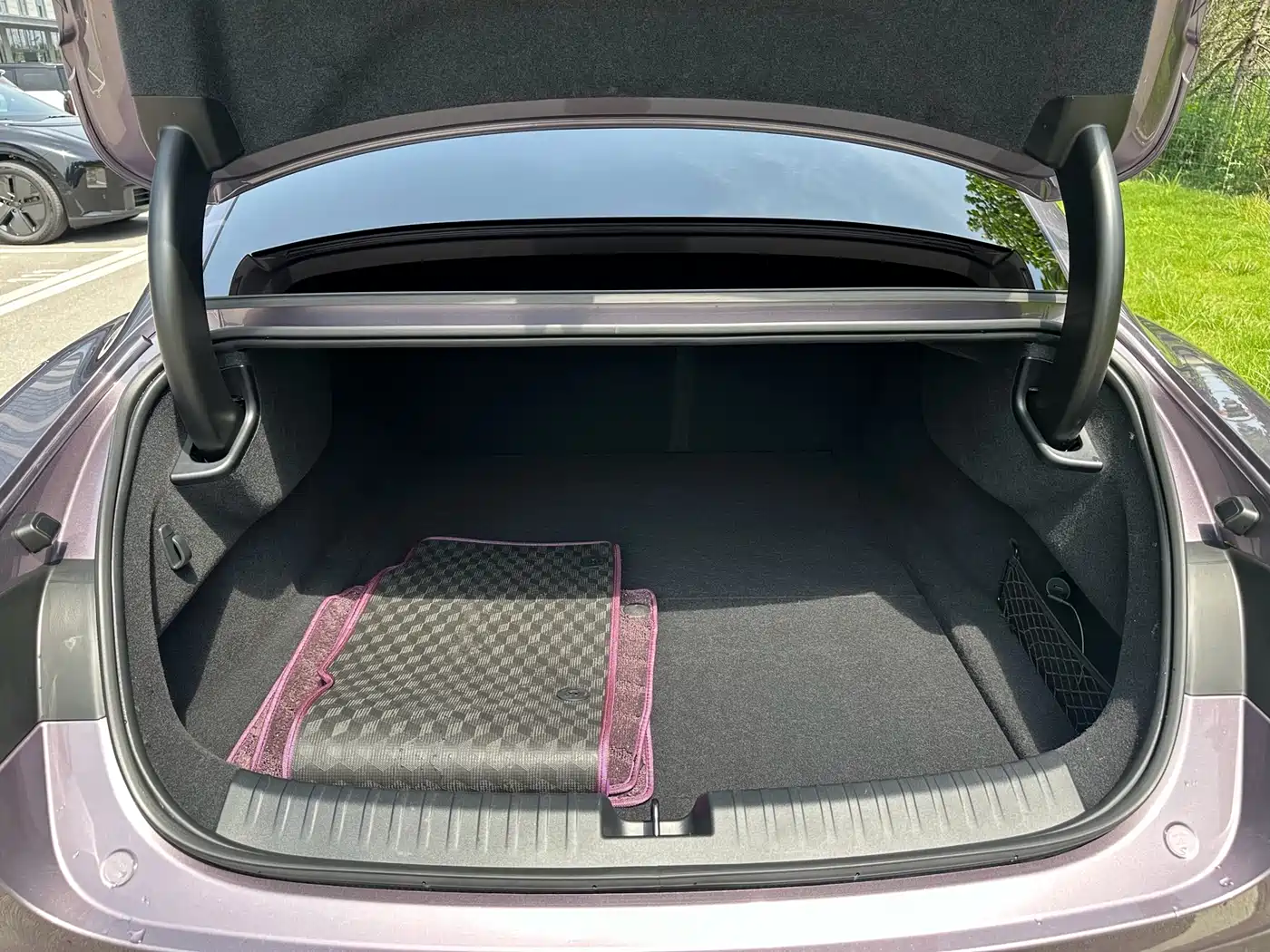 Xiaomi Auto Xiaomi SU7 2024 RWD Ultra Long Range Advanced Smart Driving Pro Edition фото 18