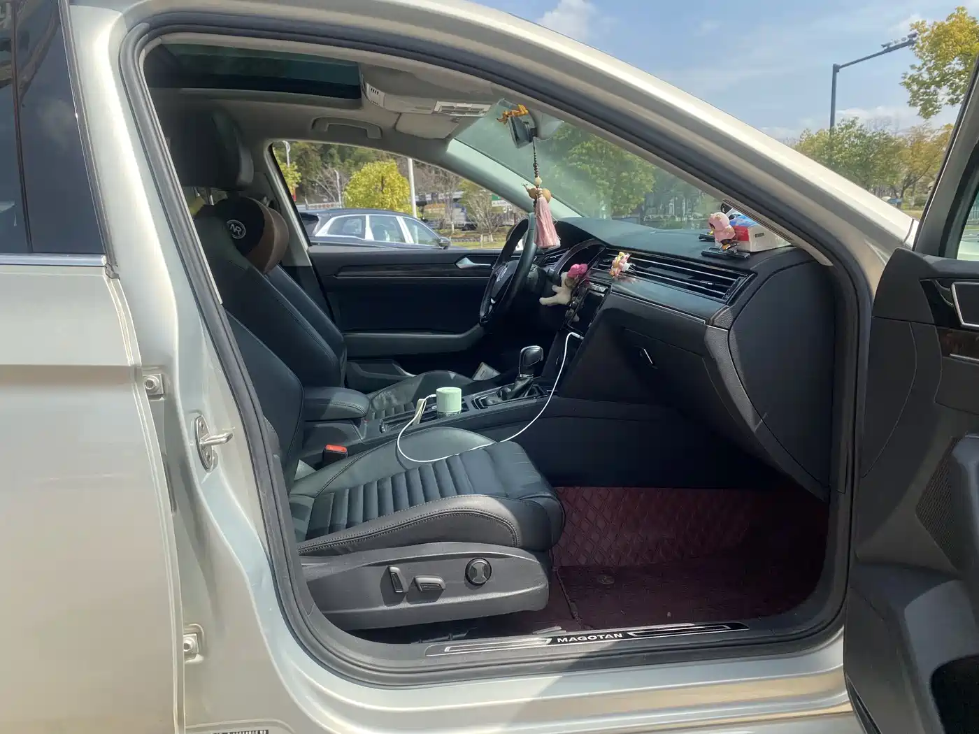 Volkswagen Magotan 2019 330TSI DSG Luxury Class China VI фото 8