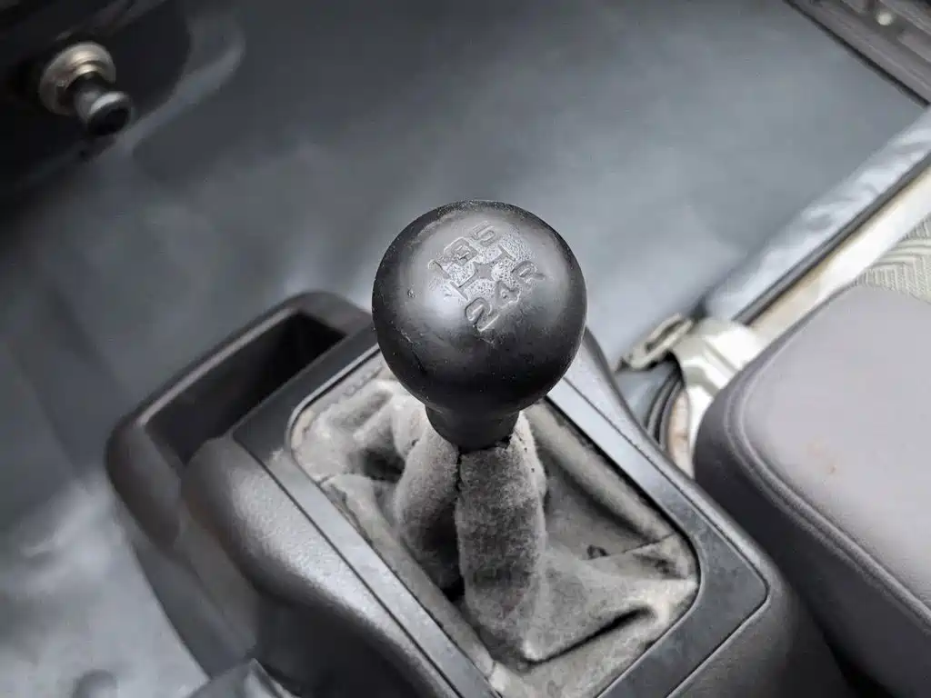 Wuling Motors Wuling Rongguang 2011 2011 1.2L Base Model