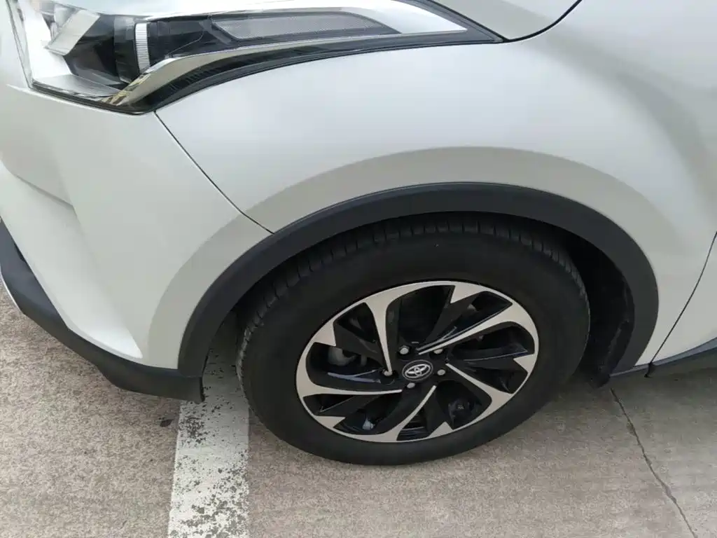 Toyota IZOA 2020 2020 2.0L Yi Xiang Edition