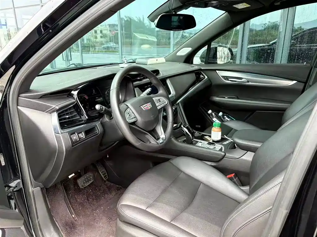 Cadillac XT6 2021 28T 6-Seater Style фото 8