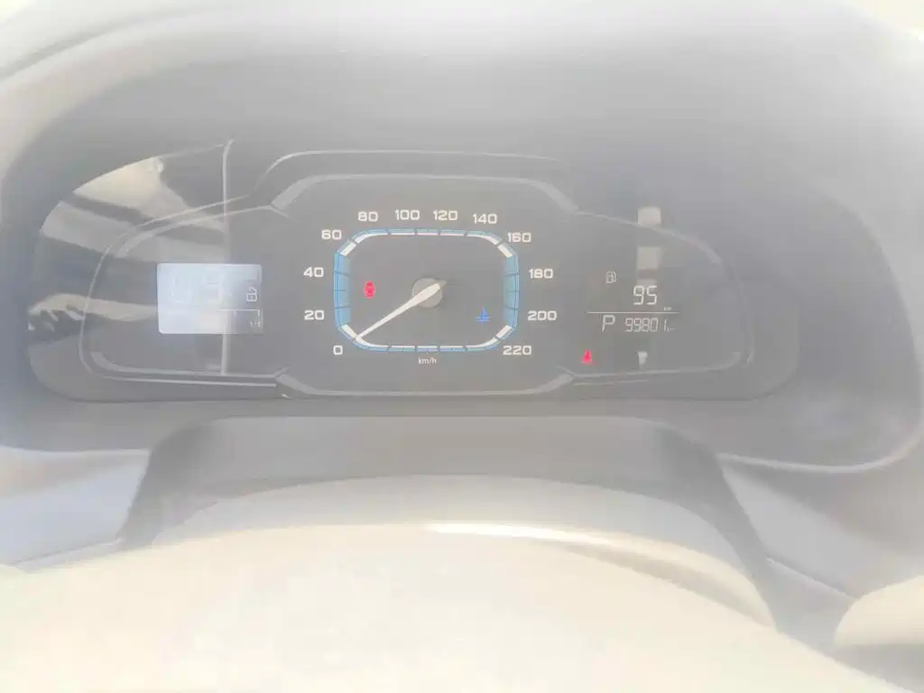 Roewe 360 2017 2017 1.5L Auto Luxury Edition