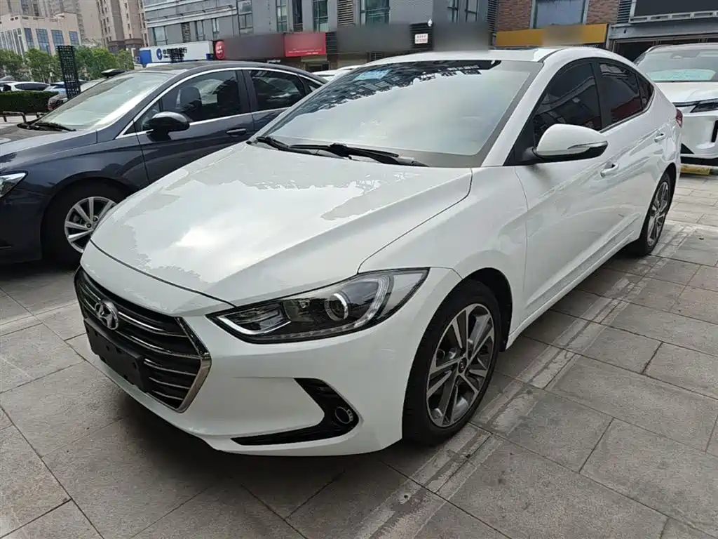 Hyundai Elantra 2016 Model 1.6L Automatic Smart Elite фото 2