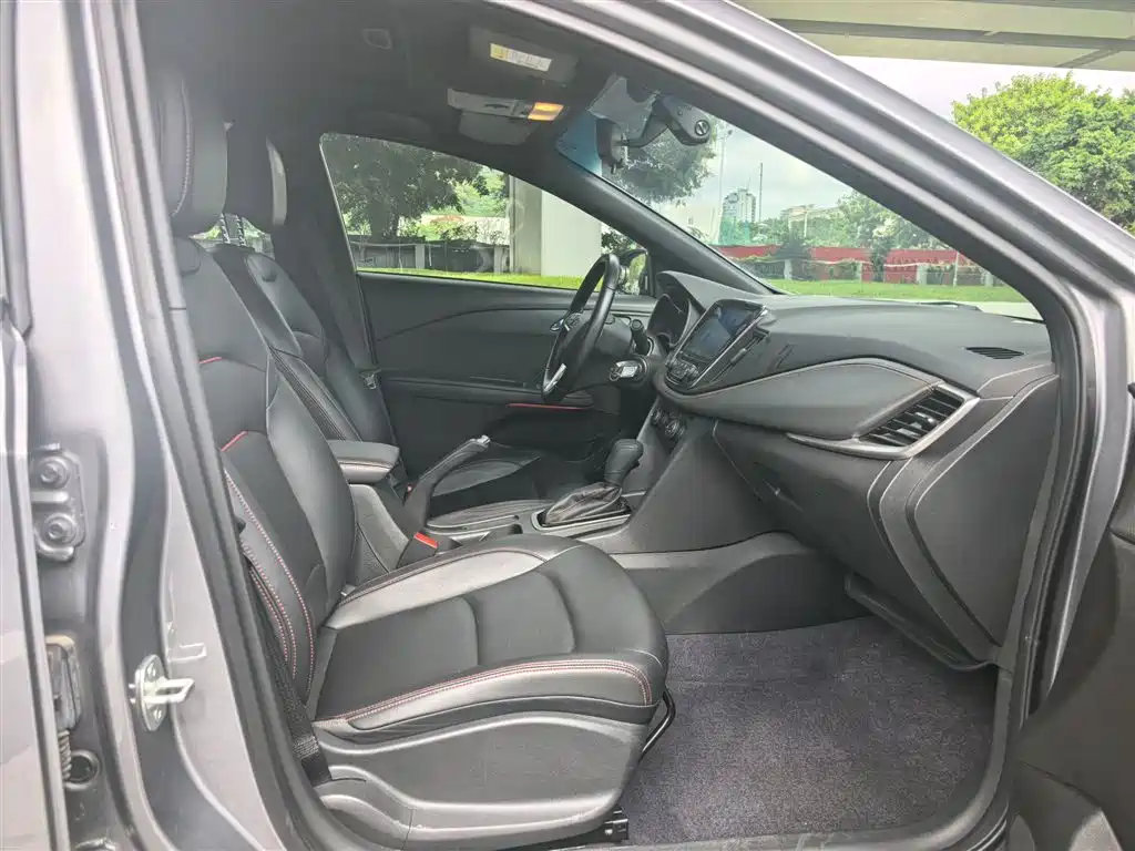 Chevrolet Monza 2020 Mild Hybrid RS 330T Automatic Smooth Edition фото 18
