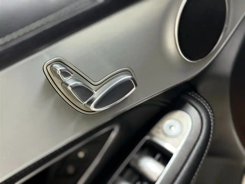 Mercedes-Benz GLC 2017 GLC 200 4MATIC фото 14