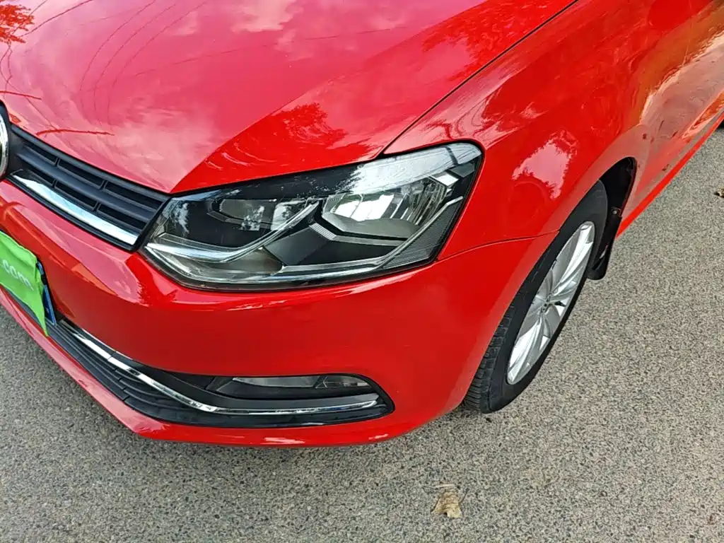 Volkswagen Polo 2015 2014 1.6L Automatic Comfort Edition