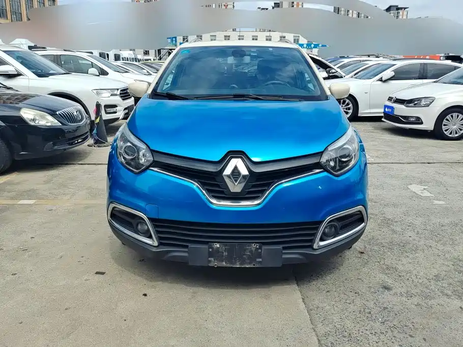 Renault Captur 2016 2015 1.2T Automatic Luxury Edition