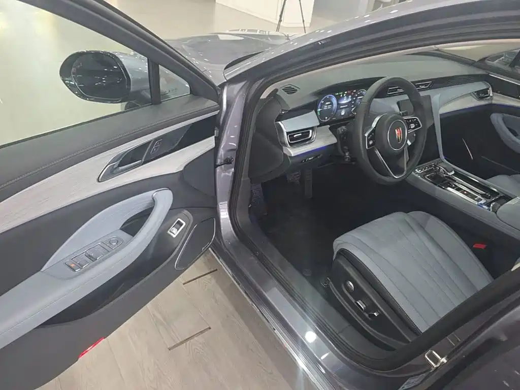 Hongqi H5 PHEV 2025 2025 170 Super Hybrid Edition