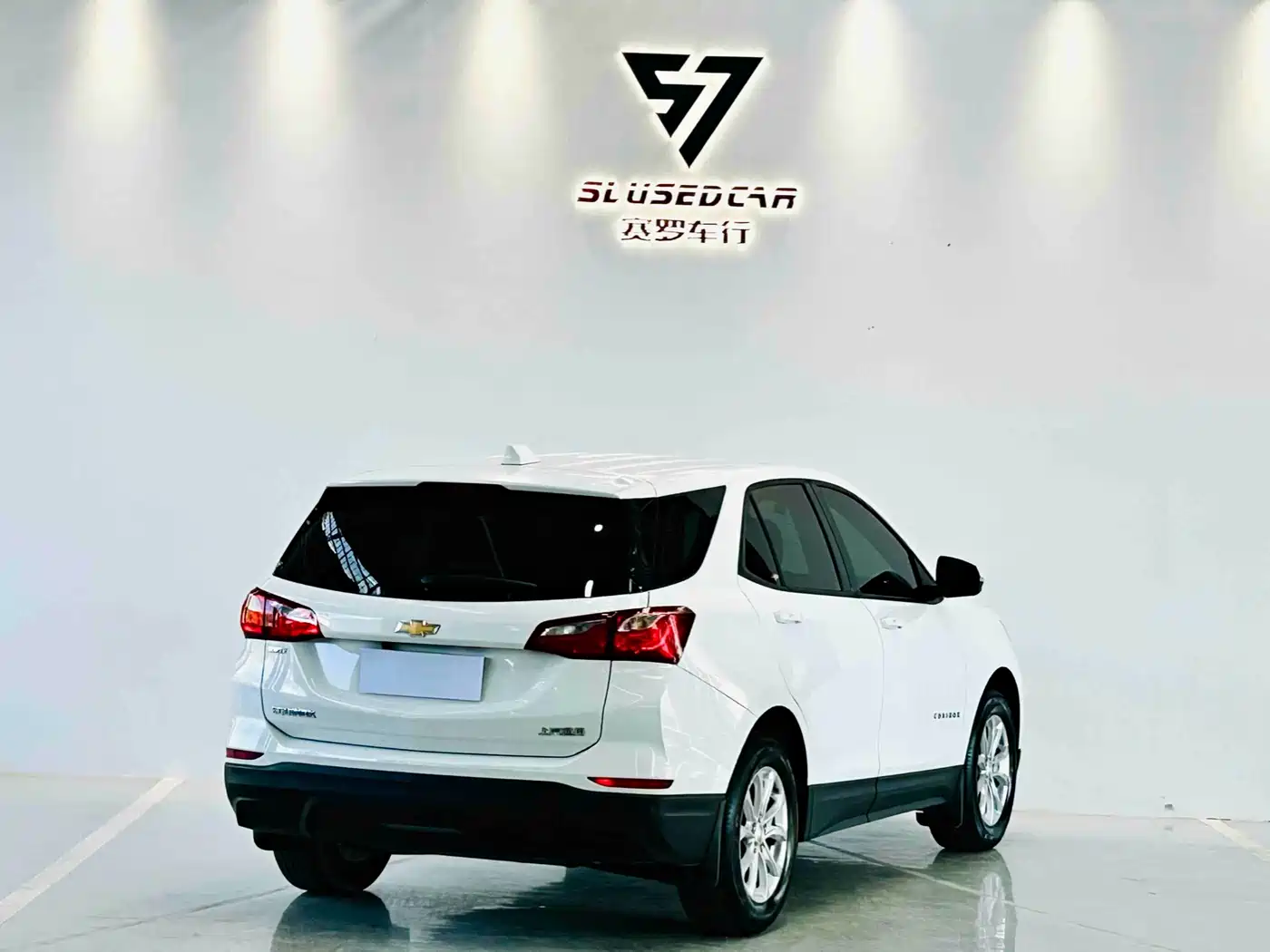 Chevrolet Equinox 2018 535T Automatic Frontier Edition фото 9