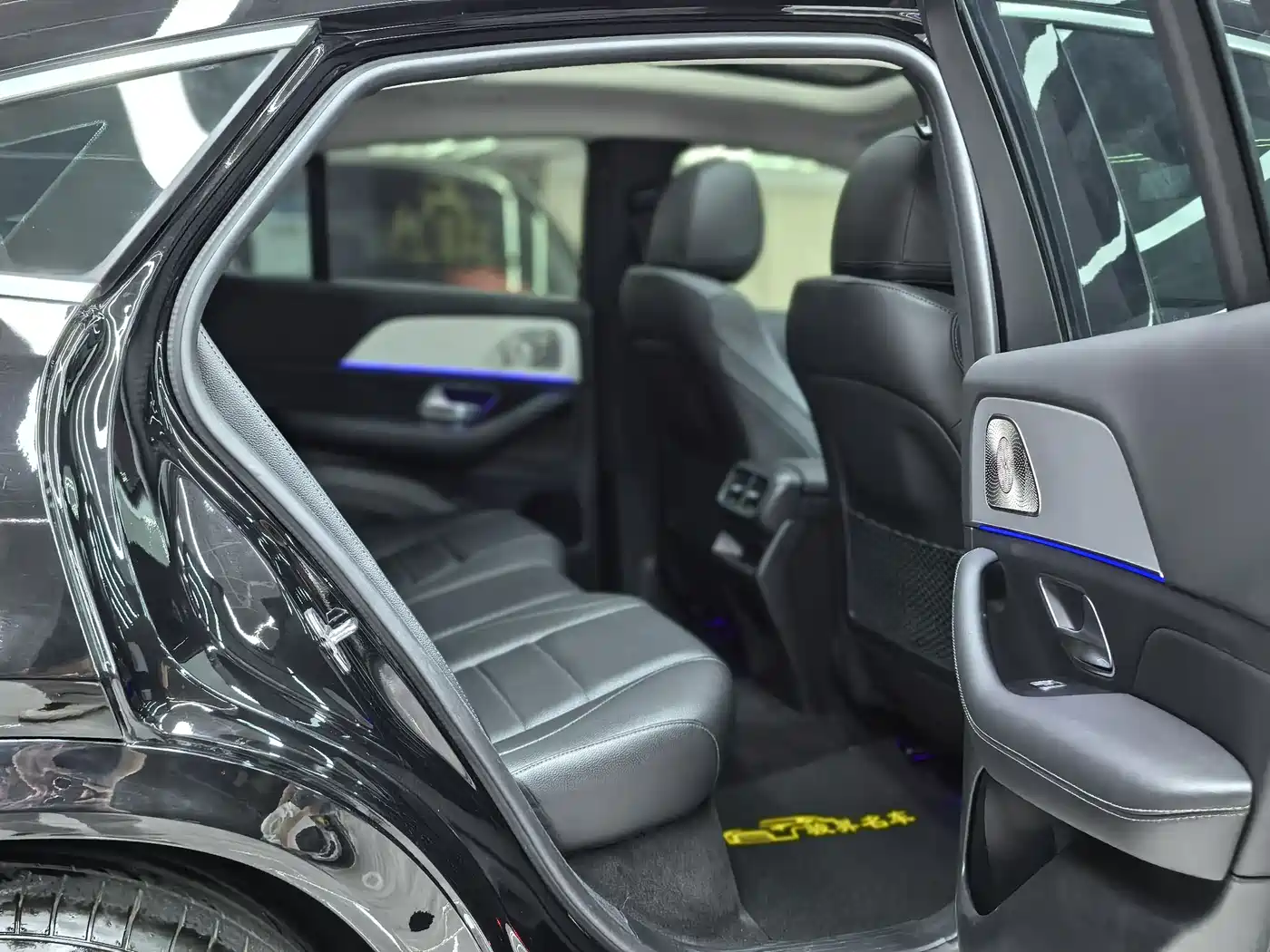 Mercedes-Benz GLE Coupe 2020 GLE 350 4MATIC Coupe SUV Fashion фото 13