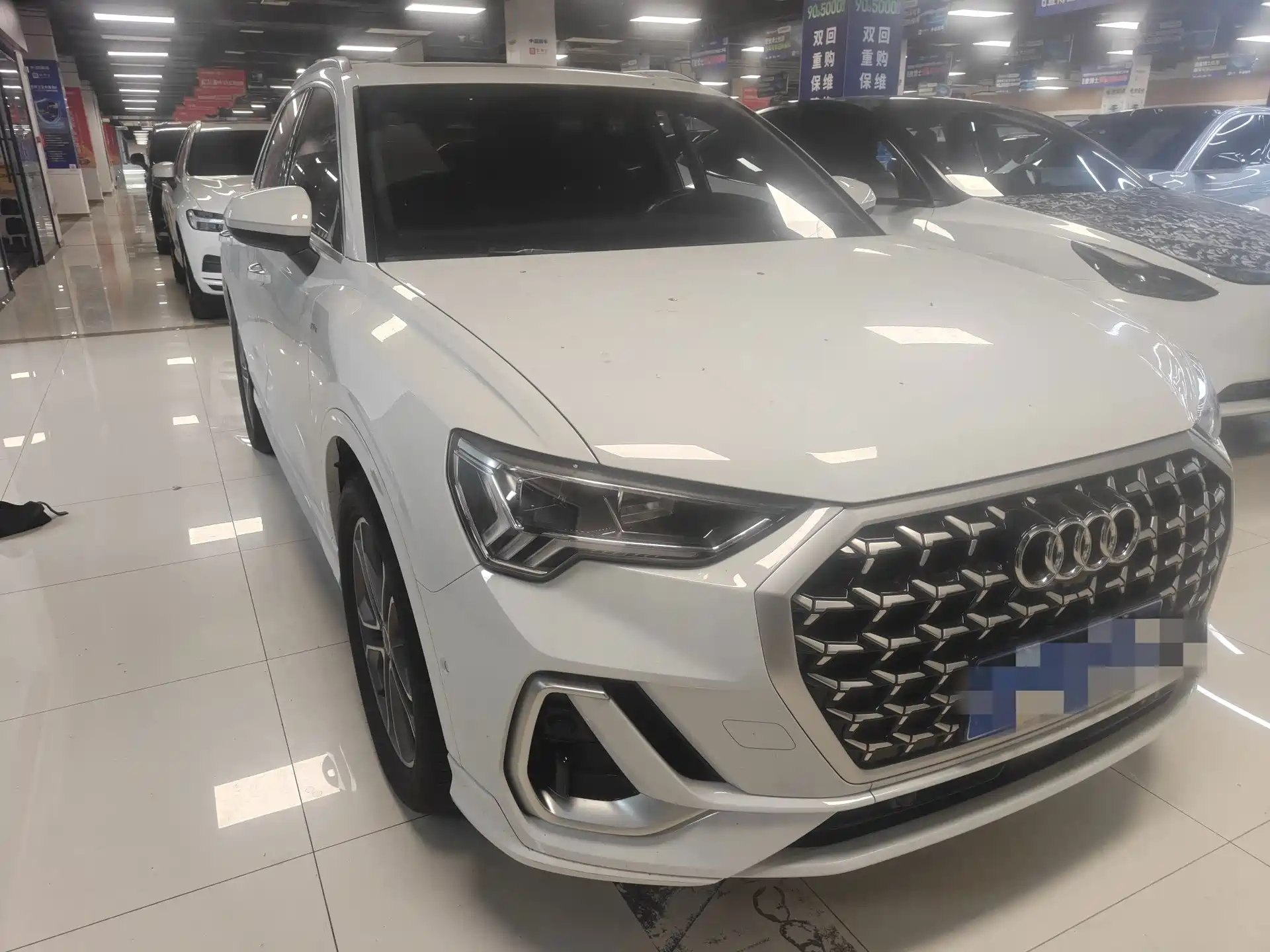Фото 7 - Audi Q3