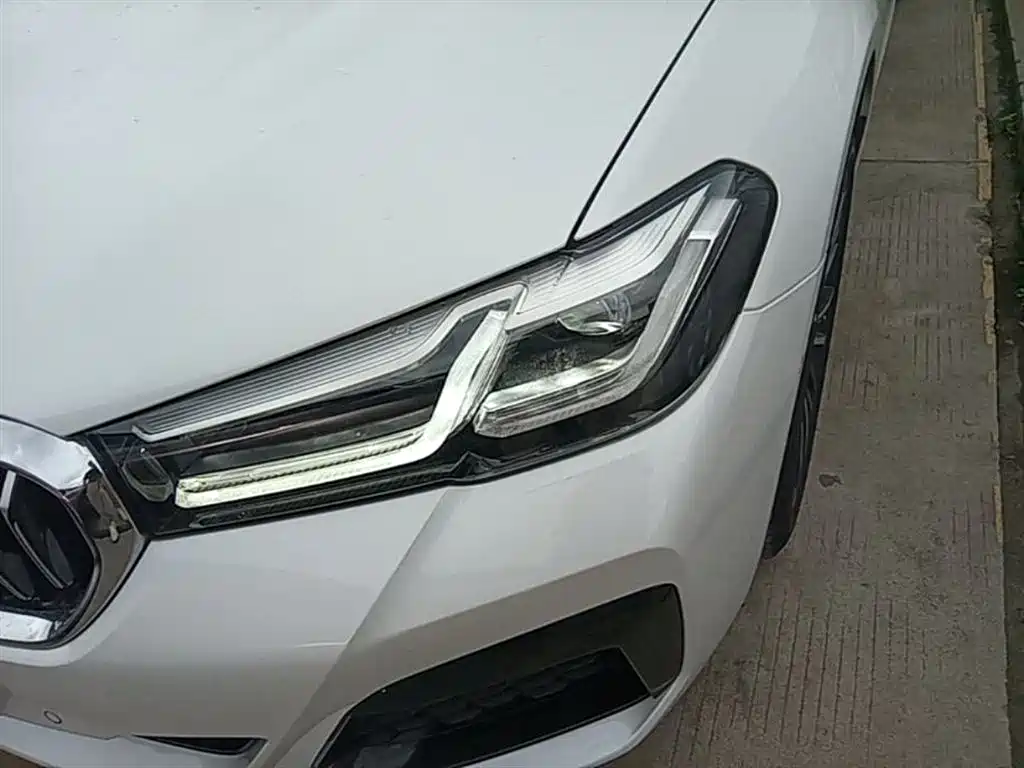 BMW 5 Series 2022 Model Second Facelift 530Li Leading M Sport Package фото 24