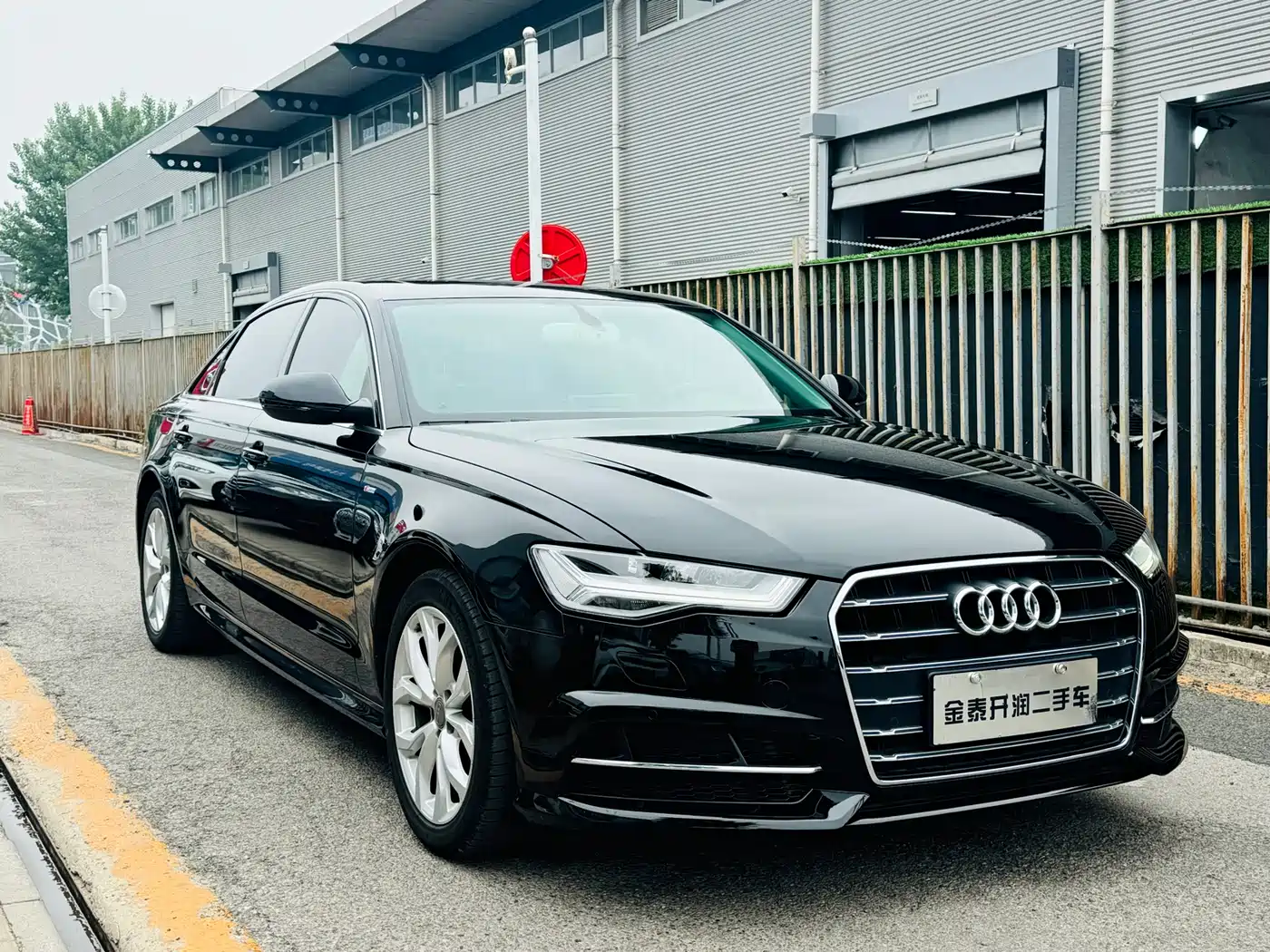 Audi A6L 2018 30th Anniversary 35 TFSI Fashion фото 3