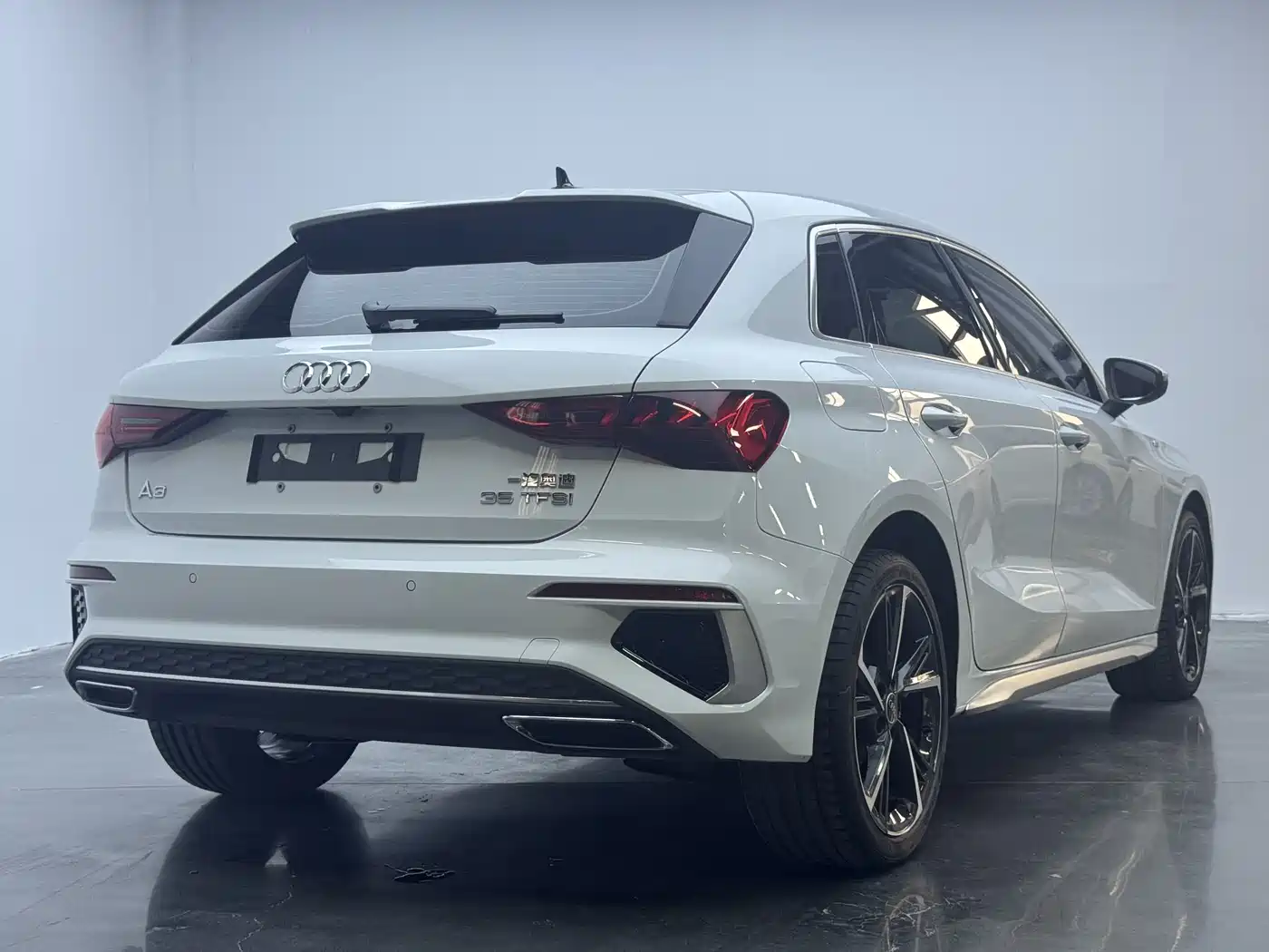 Audi A3 2022 Sportback 35 TFSI Style Sport фото 4