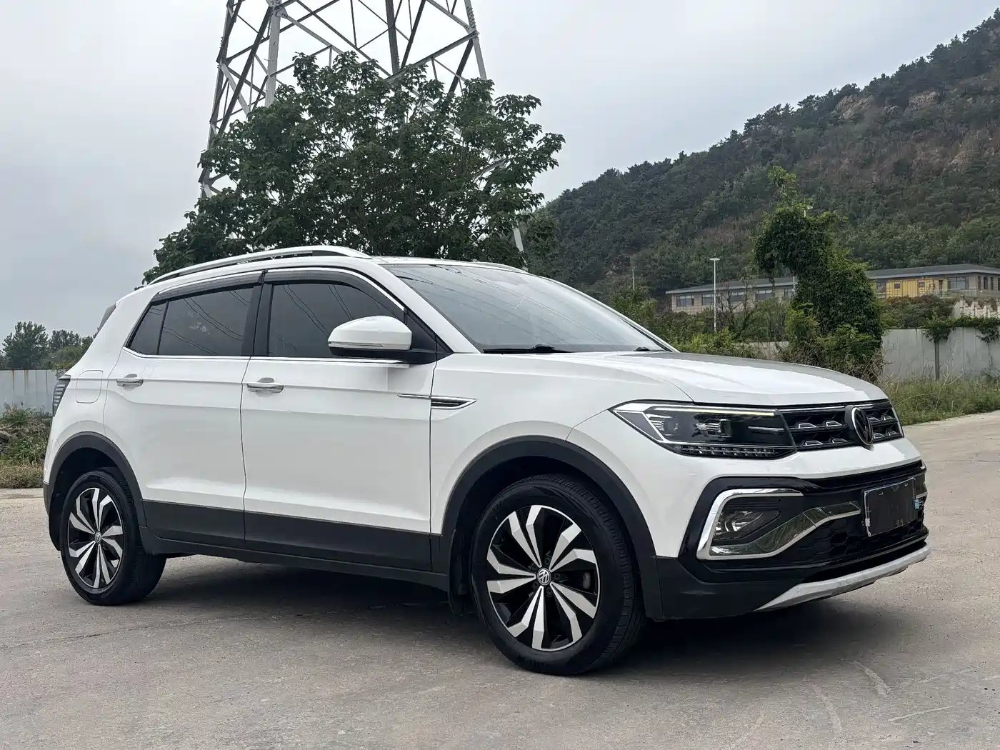 Volkswagen T-Cross 2020 280TSI DSG Luxury Edition фото 6
