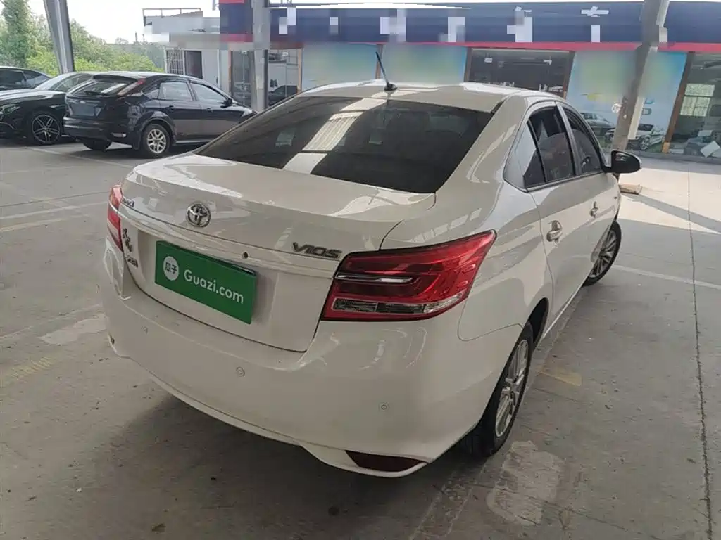 Toyota Vios 2017 1.5L CVT Pioneer фото 7