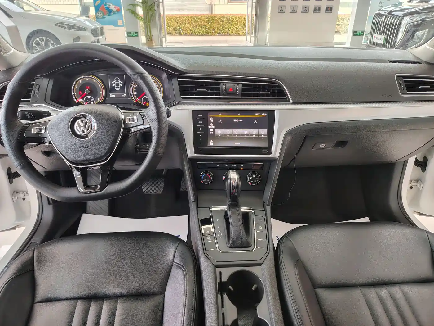 Volkswagen Lamando 2021 230TSI DSG Fashion Edition фото 8