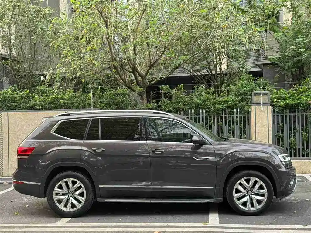 Volkswagen Teramont 2017 380TSI 4WD Flagship фото 4