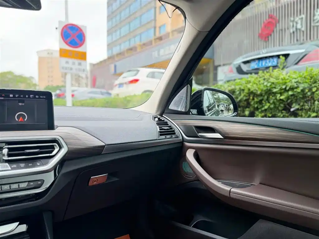 BMW X3 2022 xDrive30i Leading M Night Package фото 9