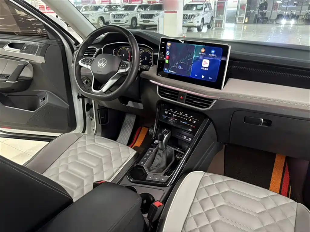 Volkswagen Tayron 2023 330TSI 2WD Luxury Plus Advanced Edition фото 14
