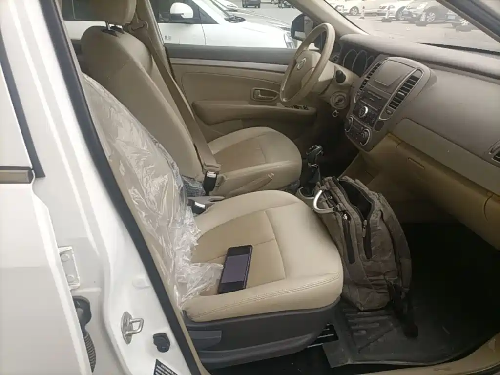 Dongfeng Junfeng E11K 2021 2019 Standard Edition