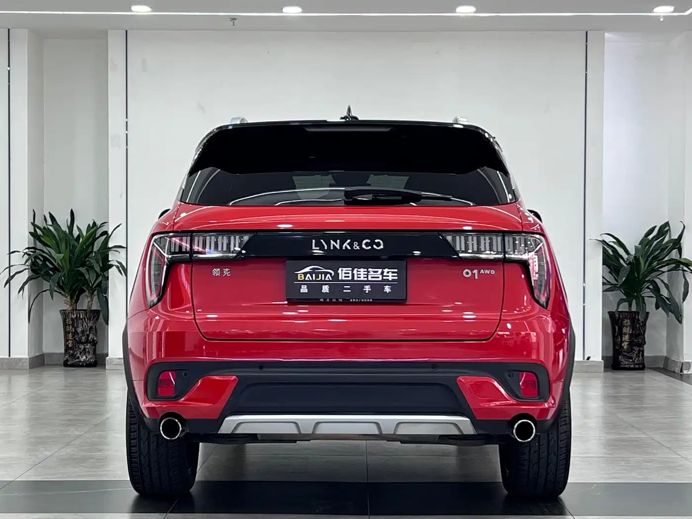 Lynk & Co 01 2017 2.0T AWD Pro фото 6