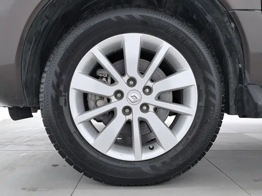Renault Koleos (Import) 2013 2014 2.0L 2WD Smart Edition