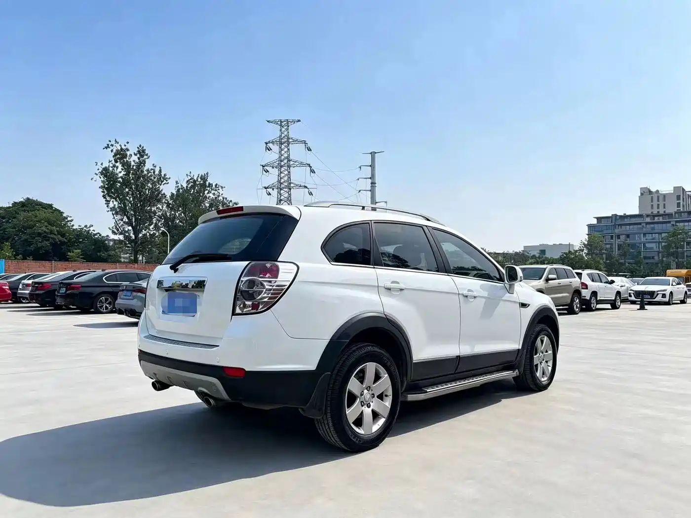 Chevrolet Captiva 2015 2.4L 2WD Urban Edition 7-seater фото 4