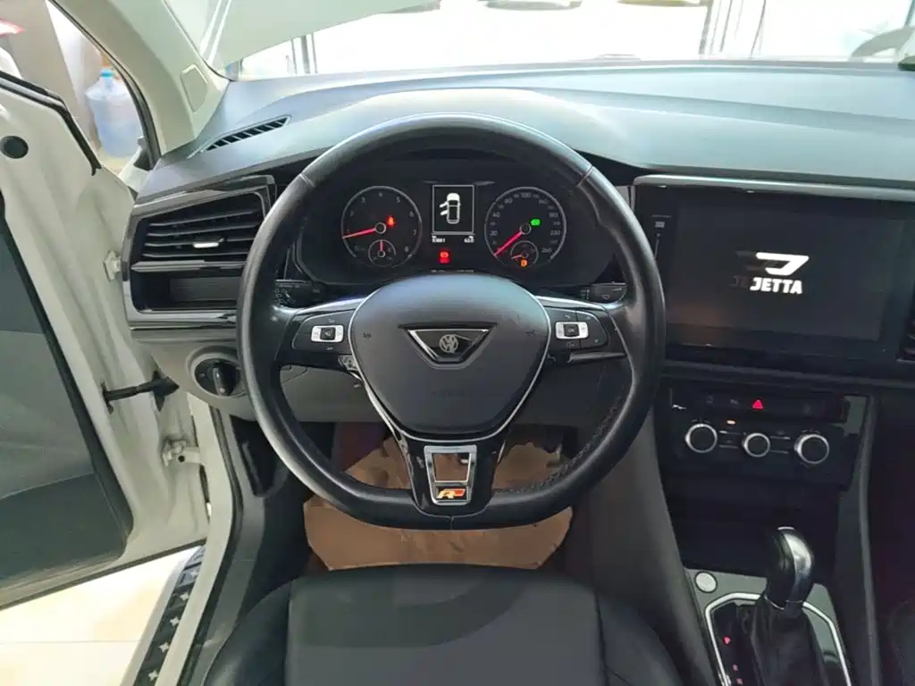 Jetta VS7 2020 2020 1.4T Auto Enjoyment