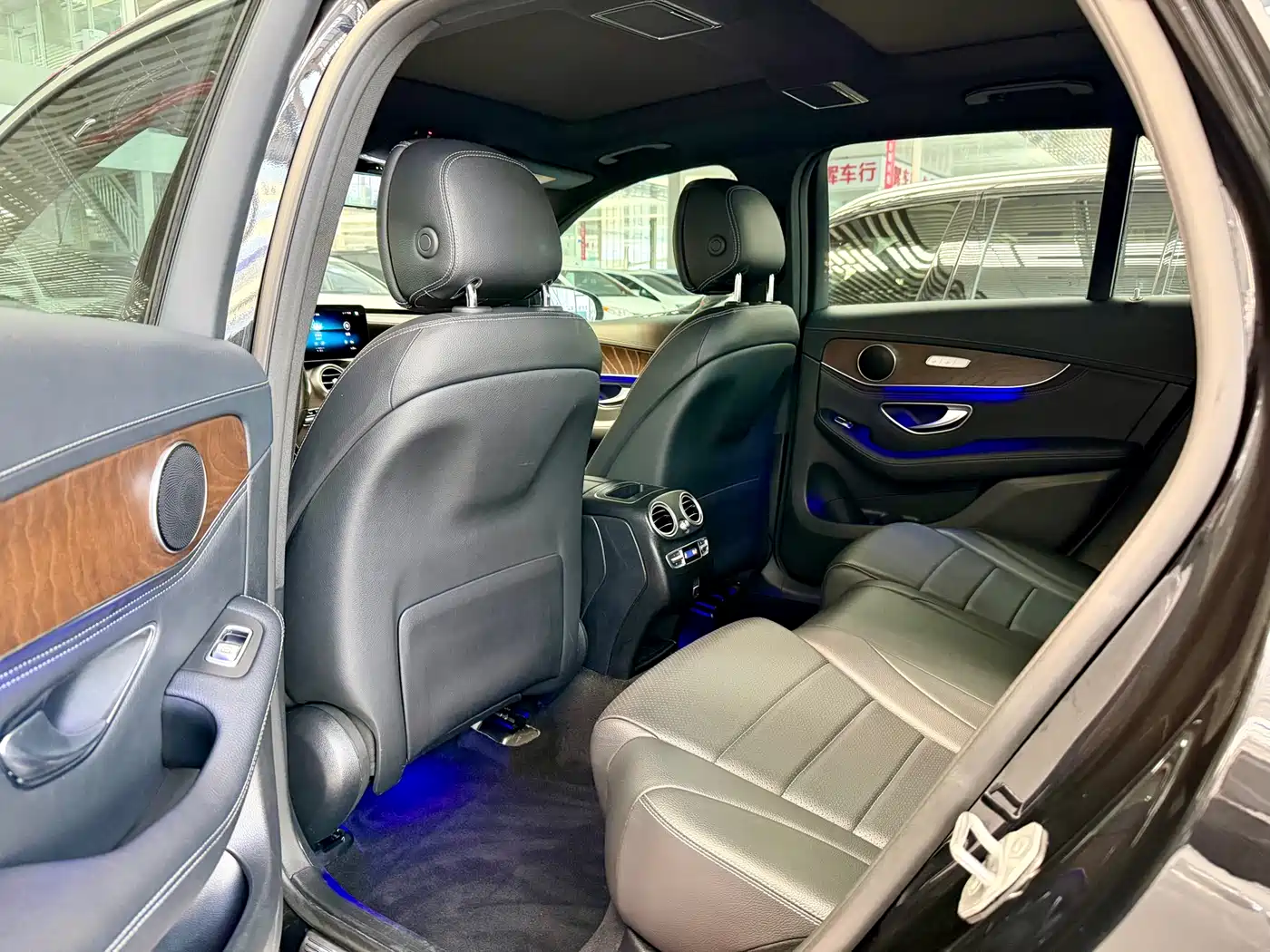 Mercedes-Benz GLC 2020 Facelift GLC 300 L 4MATIC Dynamic фото 6