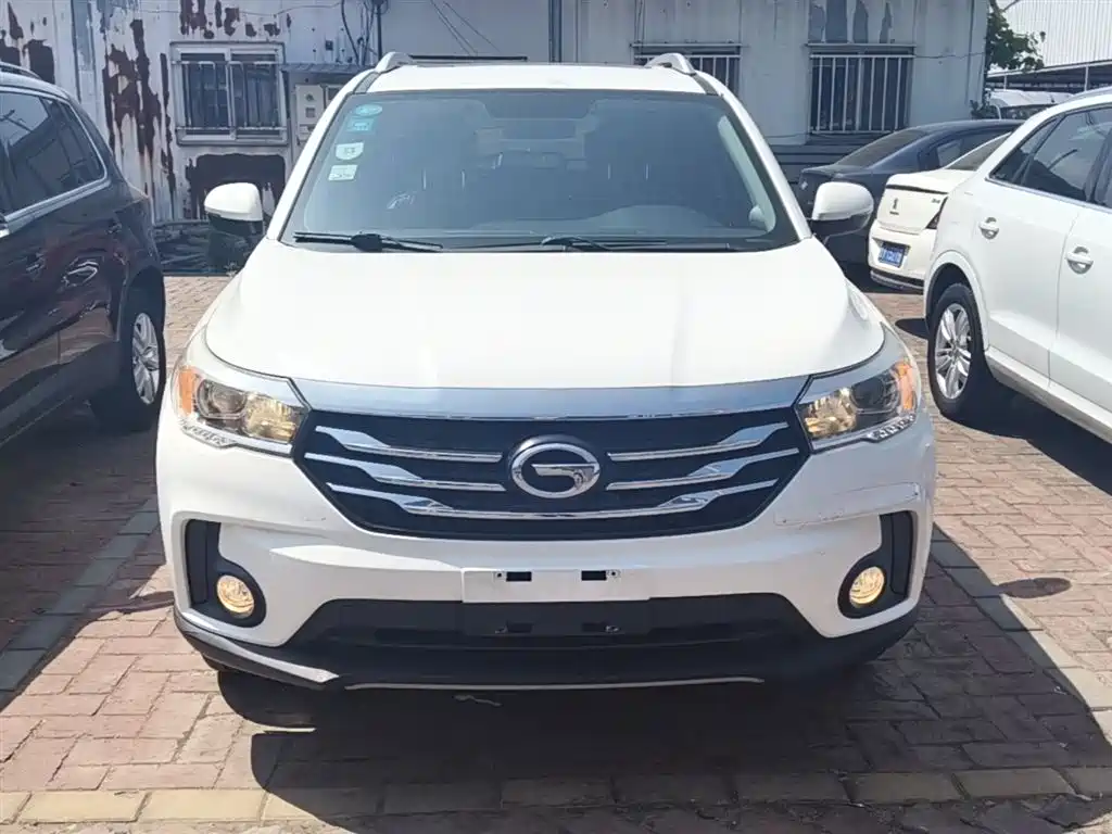 GAC Trumpchi Trumpchi GS4 2017 200T Manual 2WD Elite фото 3