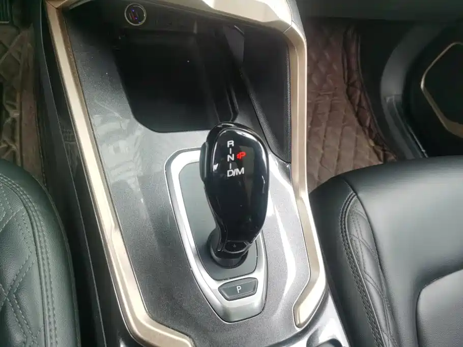 Фото 16 - Haval H6