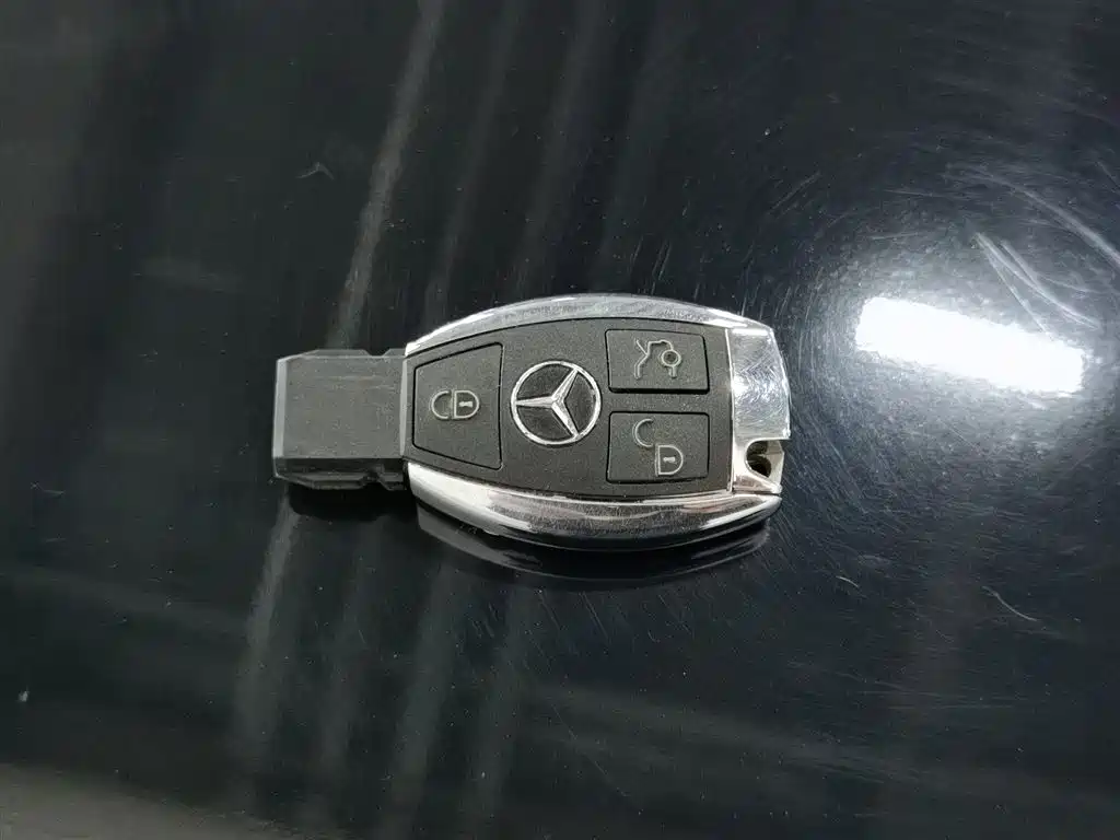 Mercedes-Benz GLC 2018 Facelift GLC 260 4MATIC Luxury фото 19
