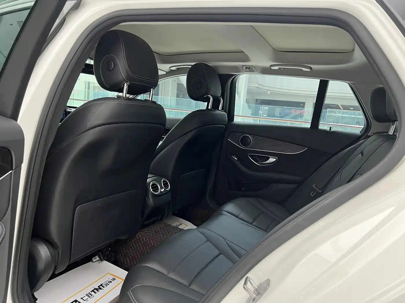 Mercedes-Benz C-Class (Import) 2019 C 180 Estate фото 17