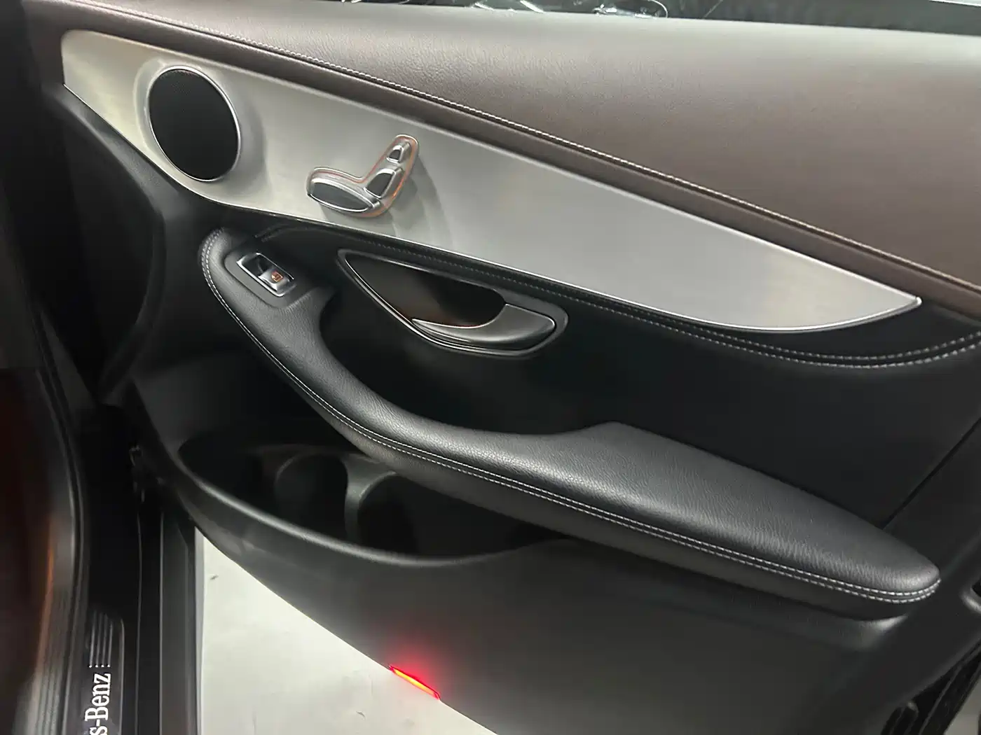 Mercedes-Benz GLC 2020 GLC 260 L 4MATIC Dynamic фото 5