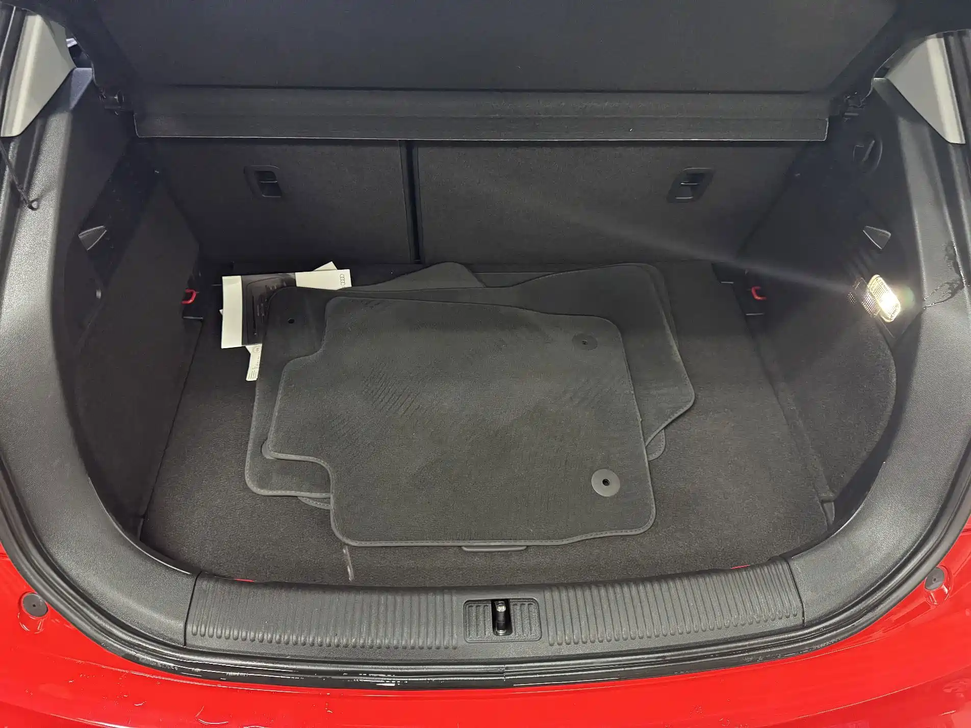 Фото 20 - Audi A1