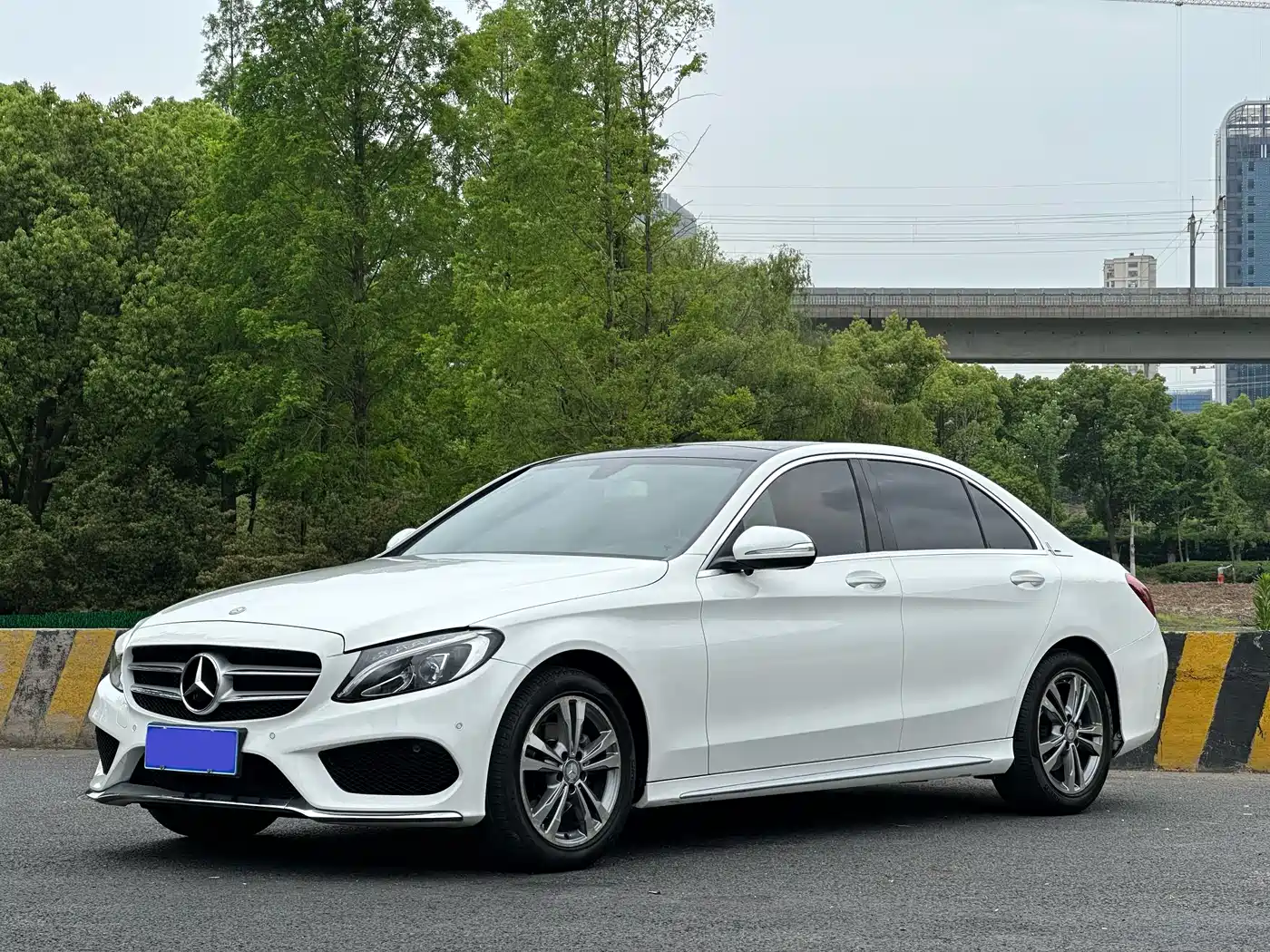 Mercedes-Benz C-Class 2016 C 200 L Sport