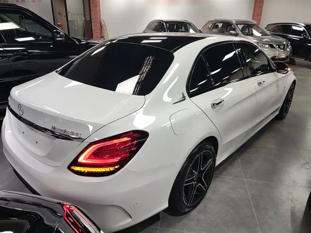 Mercedes-Benz C-Class 2020 Facelift C 260 L Sport фото 7