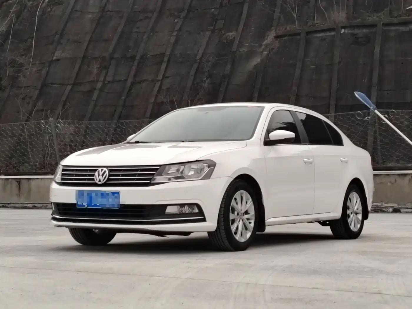 Volkswagen Lavida 2017 1.6L Automatic Comfort Edition