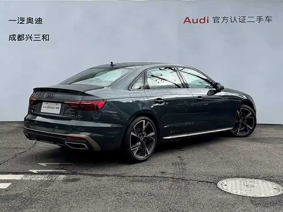 AUDI A4L