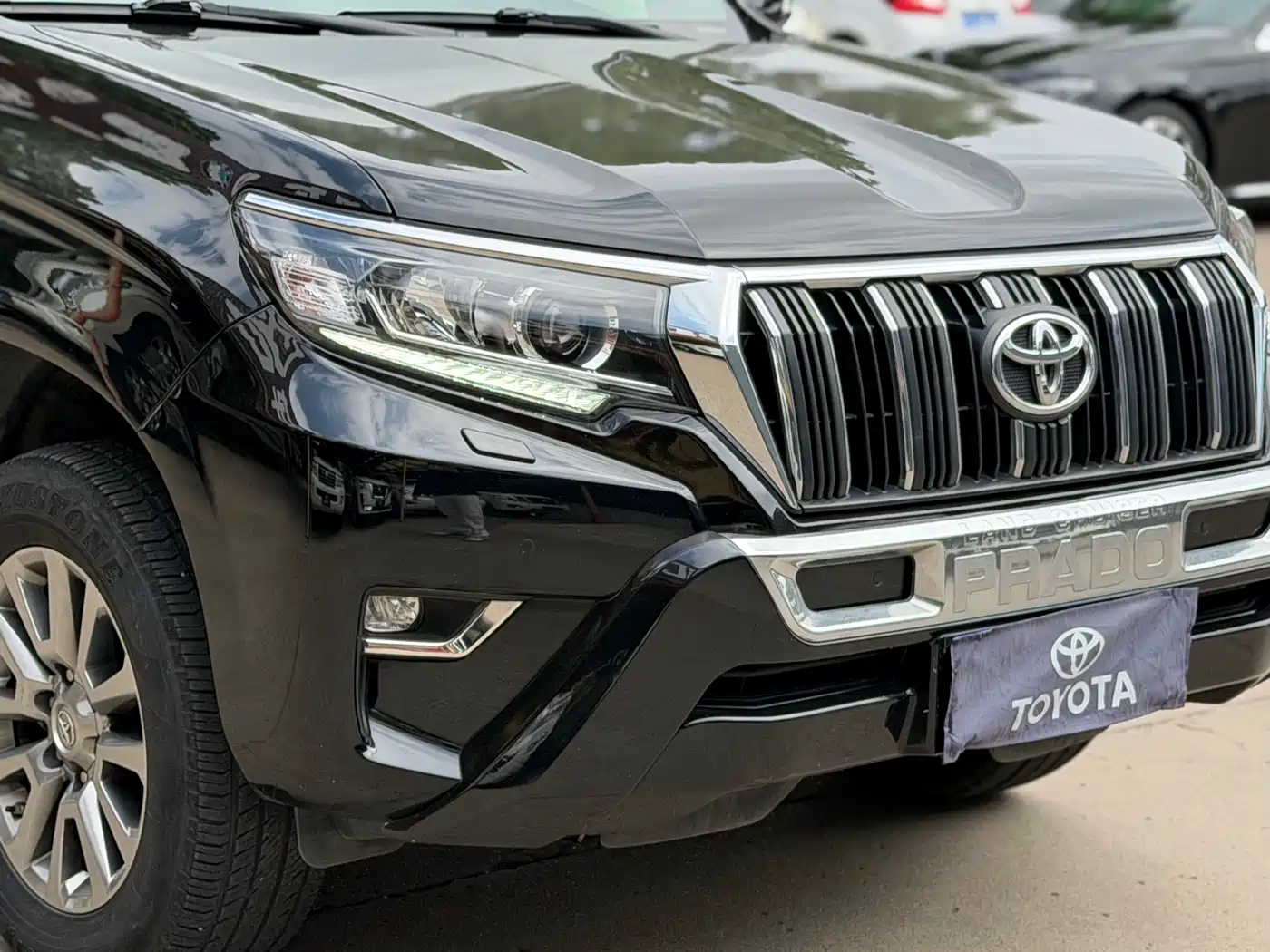 Toyota Prado 2018 3.5L Auto TX-L фото 5