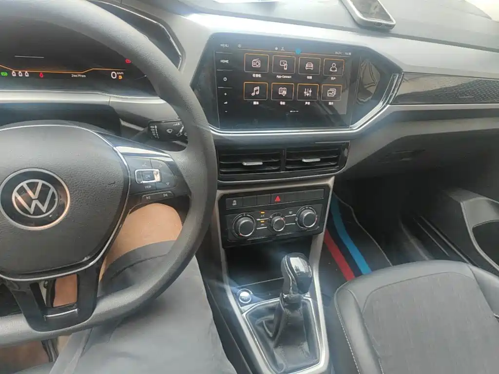 Volkswagen T-Cross 2024 2023 300TSI DSG Comfort Edition